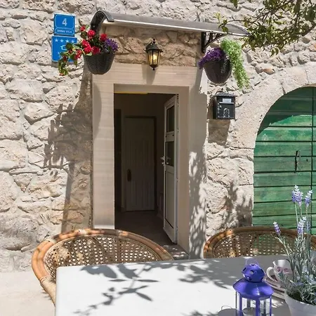 Lavanda Semesterbostad *
